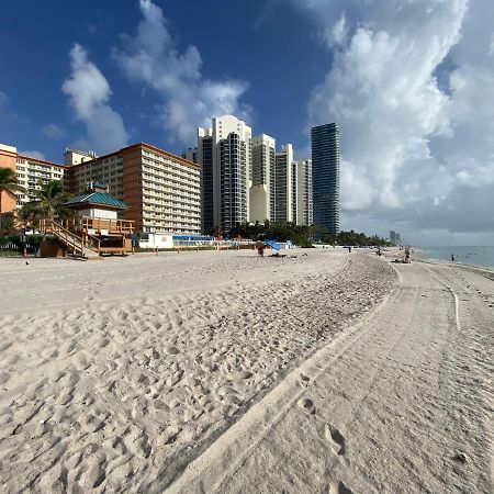 Beachfront Condo In Miami! Sunny Isles Beach Exterior foto